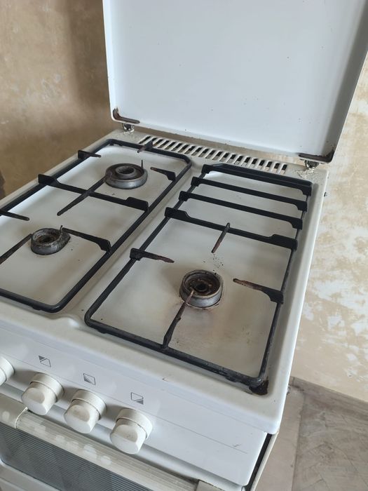 Masina de gatit aragaz