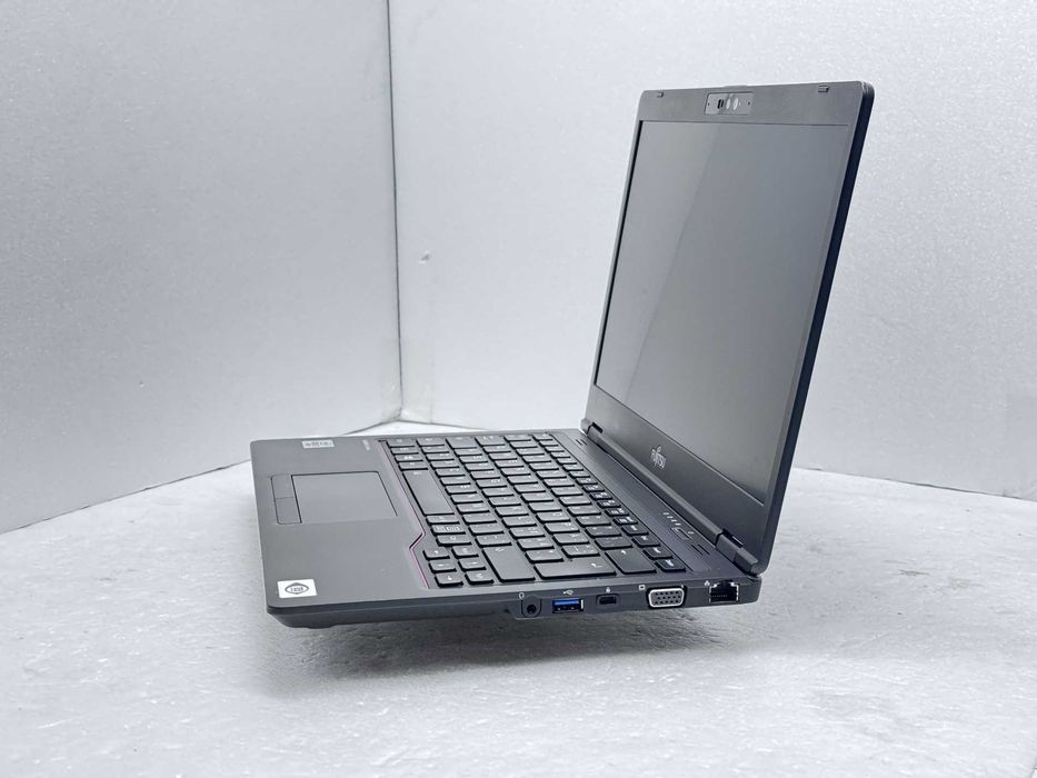Реновиран Fujitsu U7310 13.3 IPS FHD i5-10310U 16GB 510GB гаранция