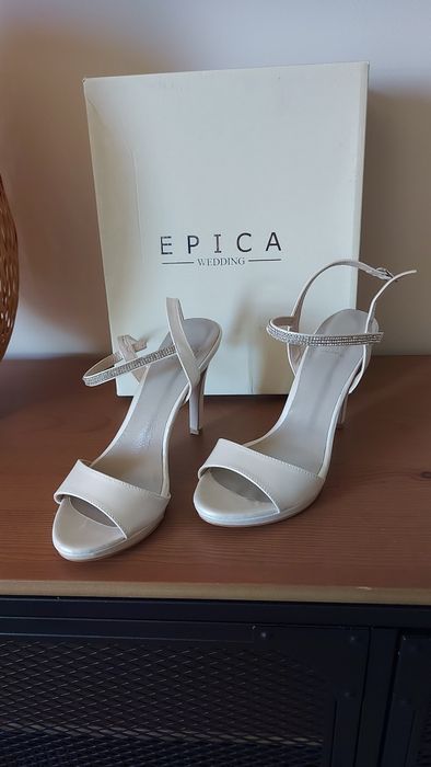 Pantofi nunta alb sidefat noi cu eticheta toc 10cm M38