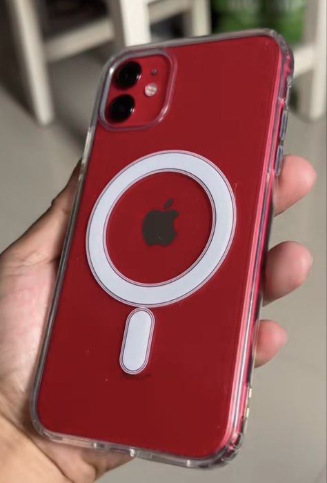 Продам iPhone 11 Red