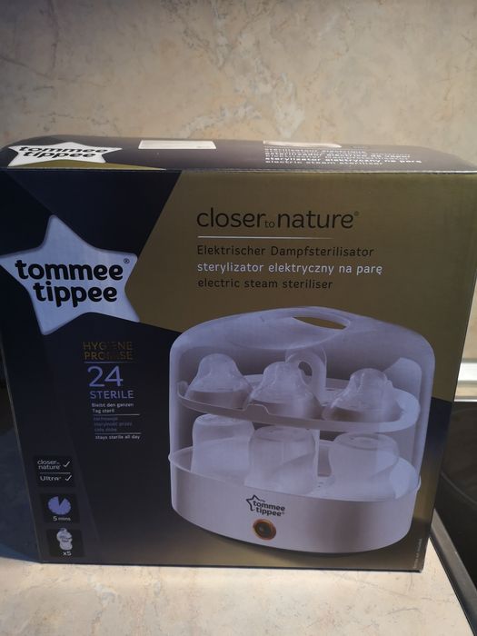 Стерилизатор на Tomee tippee