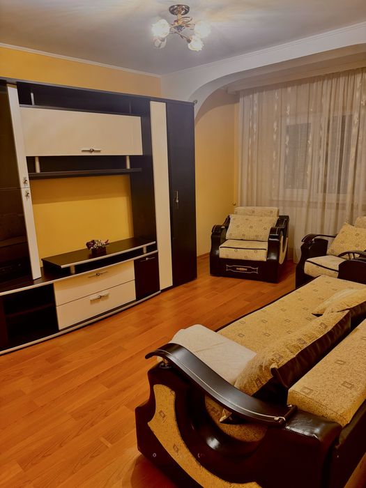 Apartament 2 camere de inchiriat