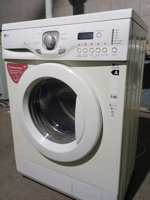 Стиральная машина LG 5 кг.
