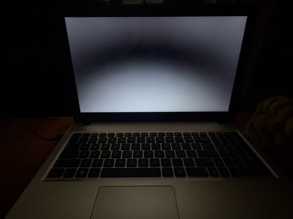 Vand/Schimb Laptop+trotineta xiaomi!