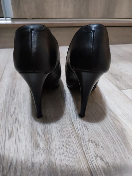 Дамски обувки естествена кожа Balis