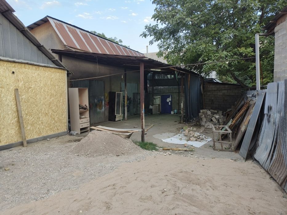 Сдам в аренду гараж ( бокс)