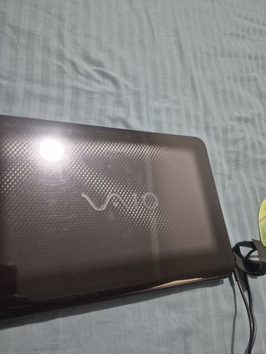 Ноутбук Sony продам.