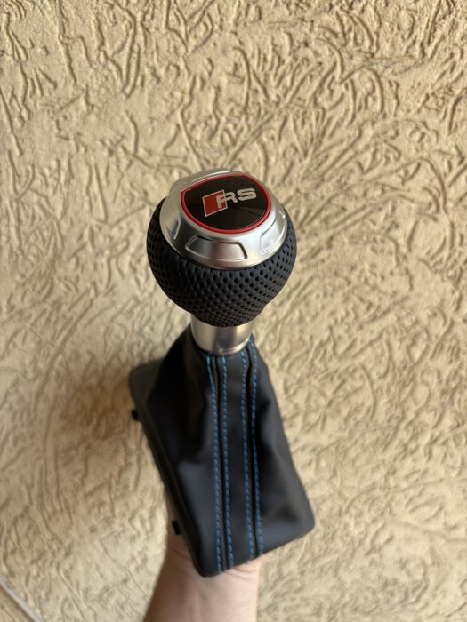 Audi RS скоростен лост топка с маншон A3 A4 A5 A6 A7 S6 S7 S4 S3 S5