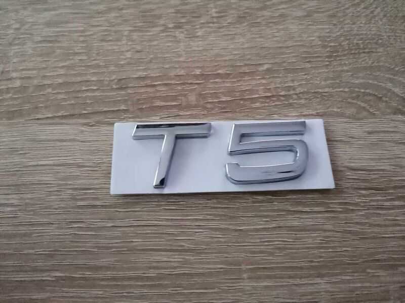 сребристи емблеми лога Волво Volvo T5