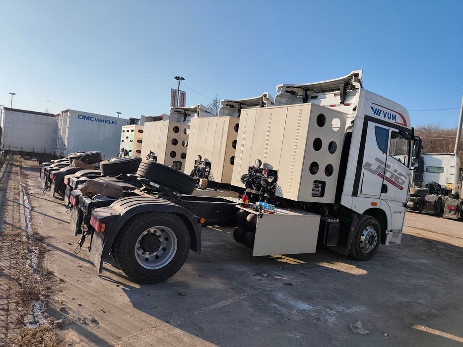 Седельный тягач FAW JH6 4x2 CNG (на метане)