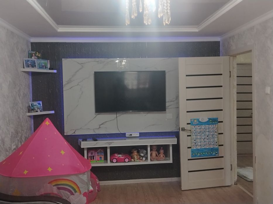 Продам 3 квартиру в центре