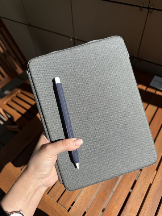 iPad Pro 256GB + клава Logitech Combo + Apple Pencil
