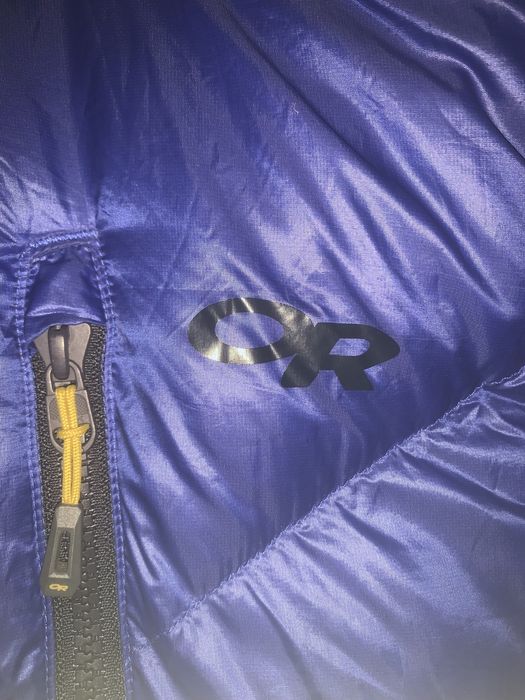 Geaca de puf Outdoor Research L