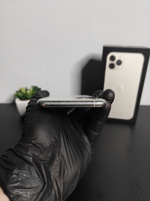 iPhone 11 Pro, Silver - în Condiție Excelentă!