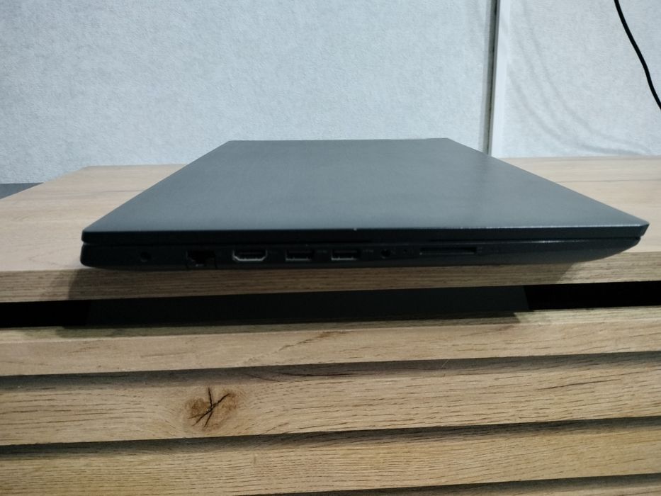 Продам ноутбук Lenovo