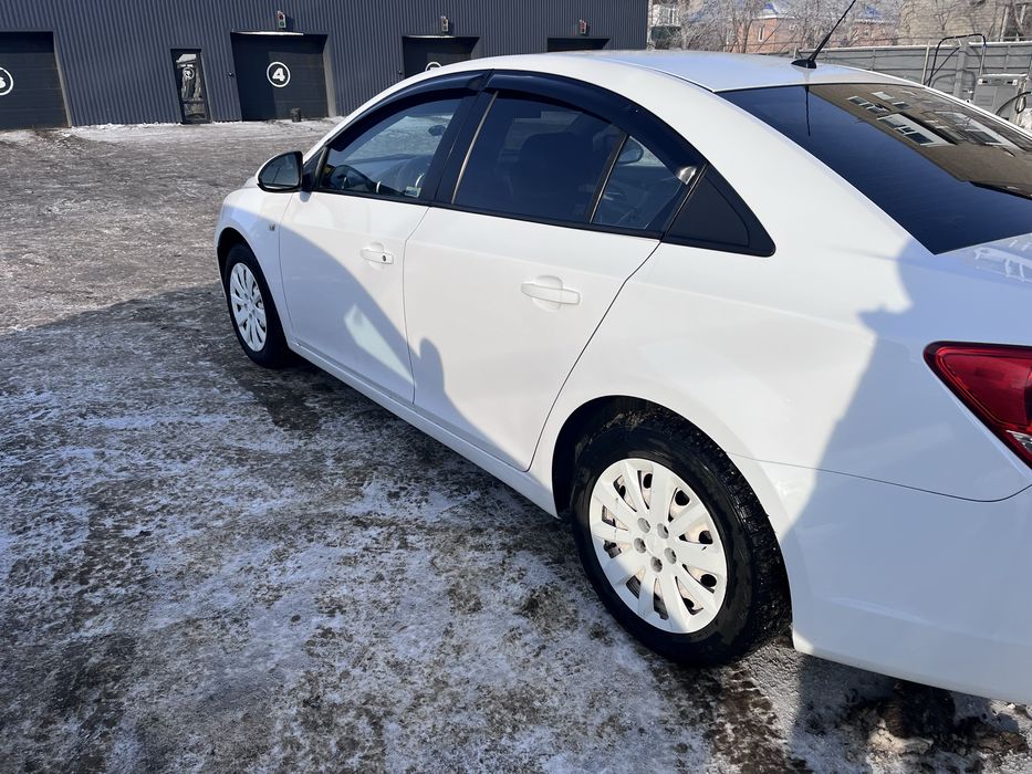 Продам Chevrolet Cruze
