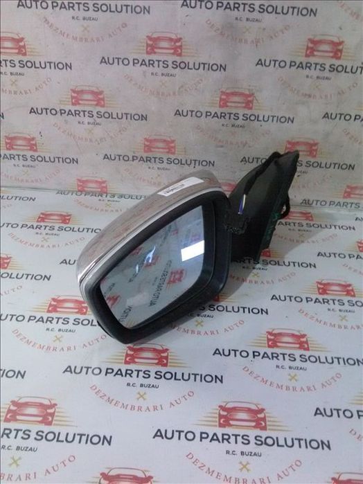 oglinda stanga skoda rapid an fabr. 2015