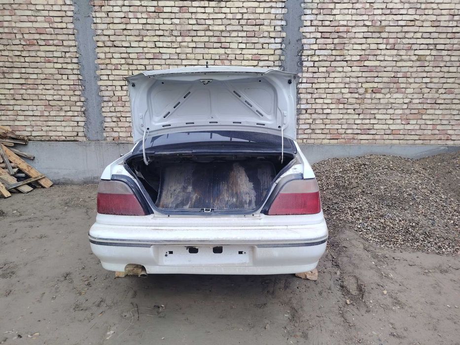 Nexia1 zapchastga sotiladi