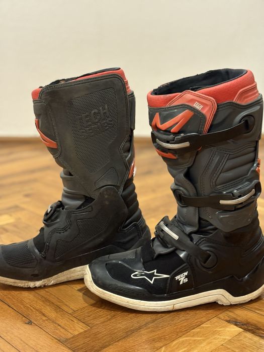 Alpinestars tech 7s