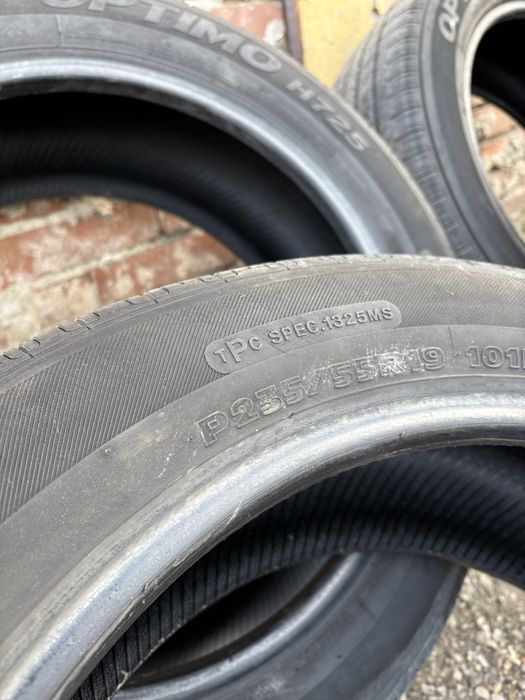 235/55/19 Hankook Optimo