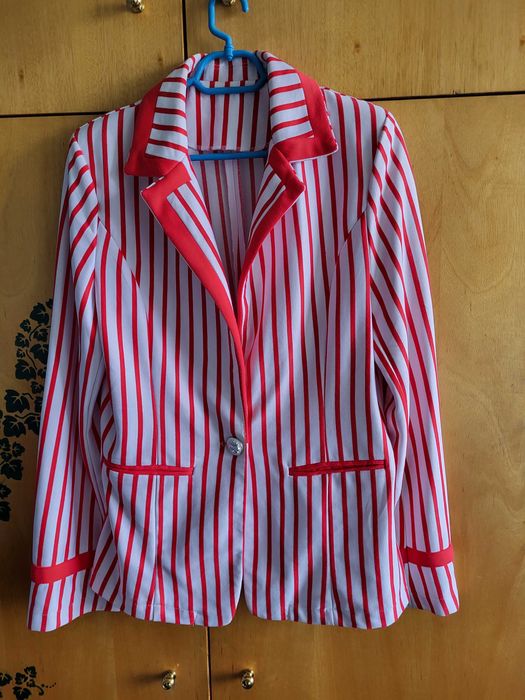 Лятно ново раирано сако