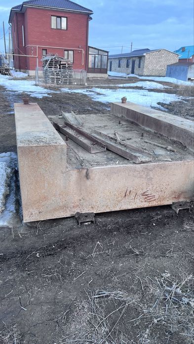 Продам бак гсм 4 куба