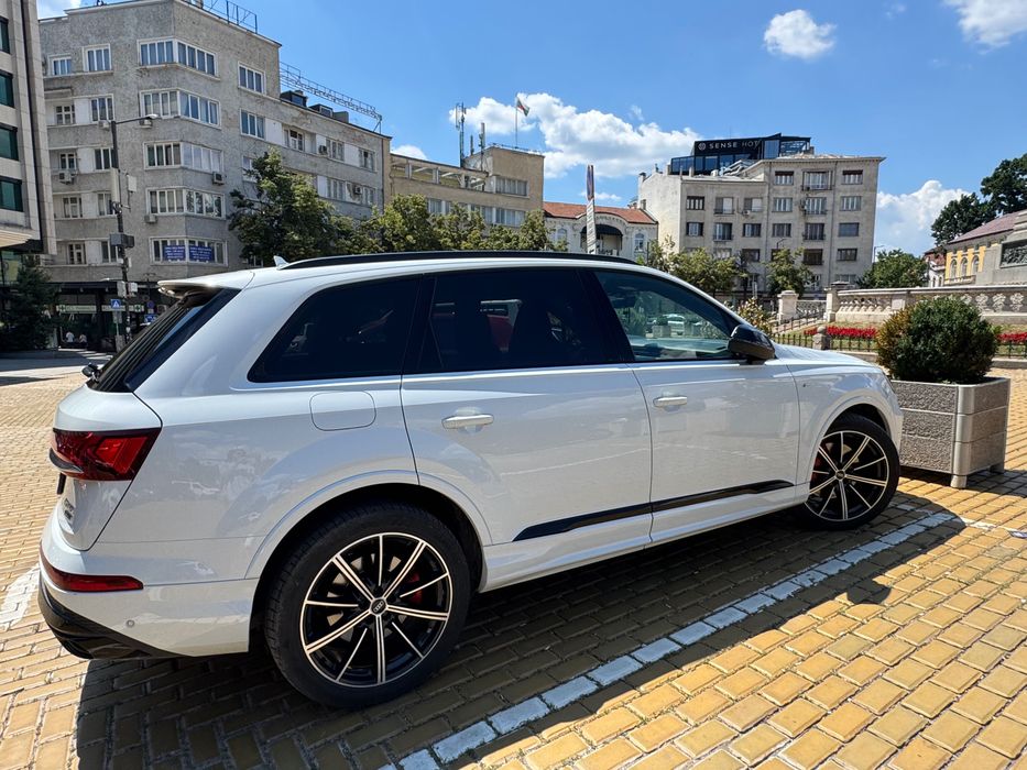 Audi Q7 s line 5.0 tdi