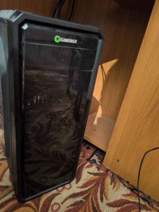 Продам комьпьютер читать описание