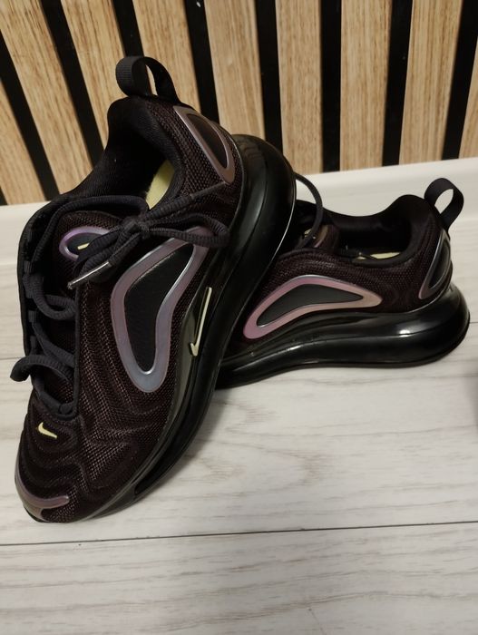 Nike Air Max 7205