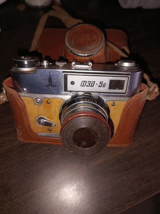 Продам фотоаппарат ( ретро)