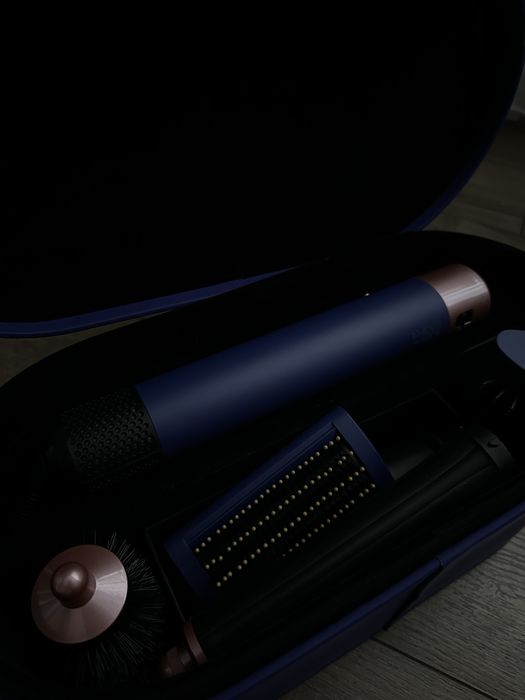 Стайлер Dyson