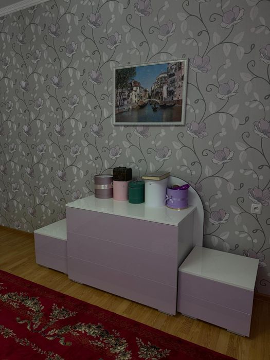 Продаеться спальная гарнитура