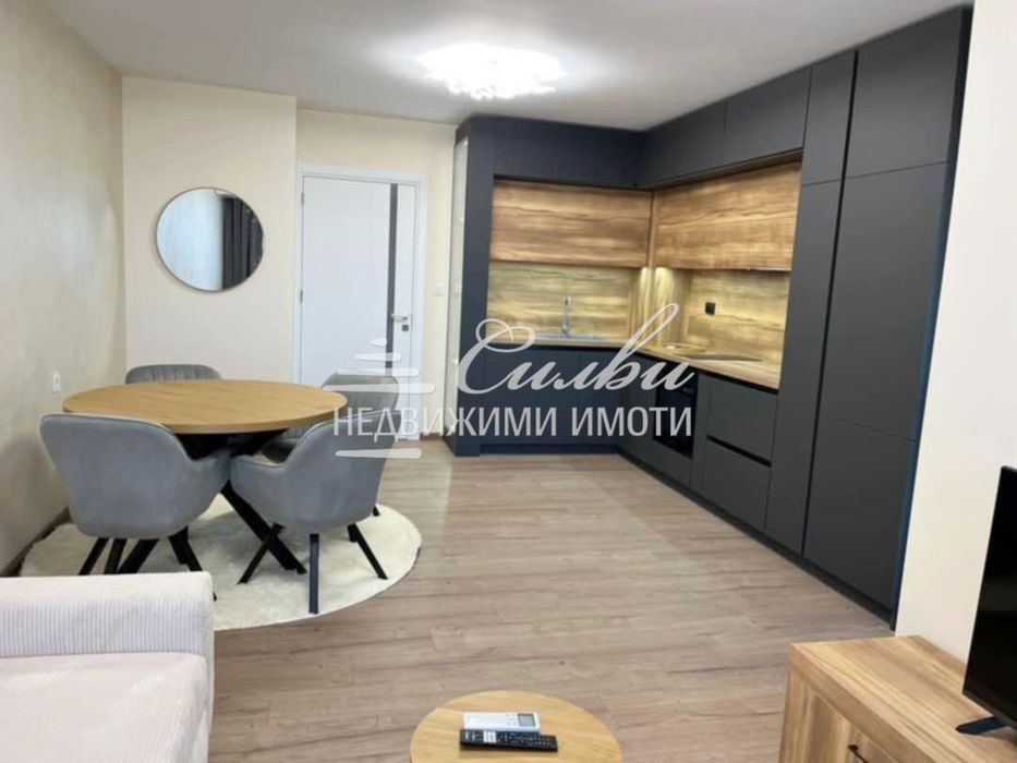 Дава се под наем Двустаен апартамент в Шумен, Болницата - 60 кв.м за 408 € - Снимка #1