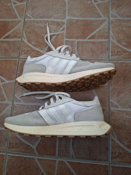 Маратонки Adidas 45