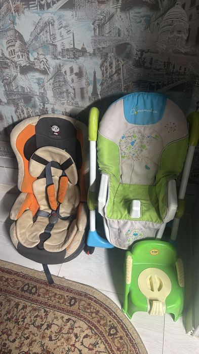 Продам детский стул,автокресло и горшок 20000т.