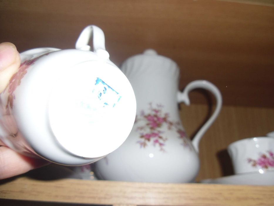 Serviciu pt cafea portelan ,pt 10 pers.