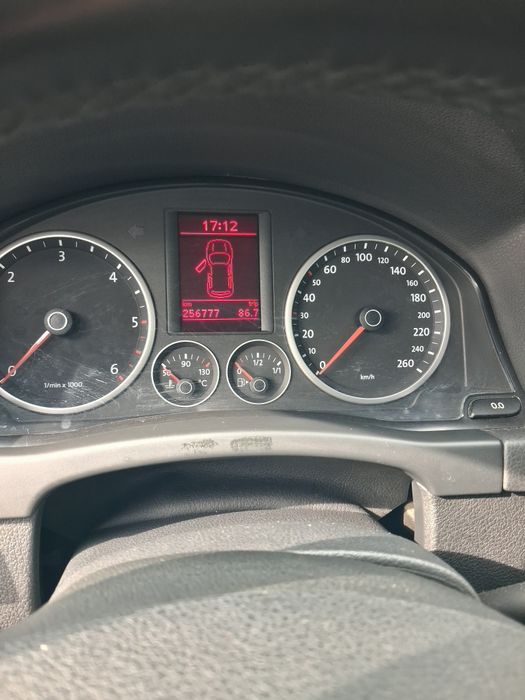 Vând Volkswagen Tiguan 2009 4x4 automata