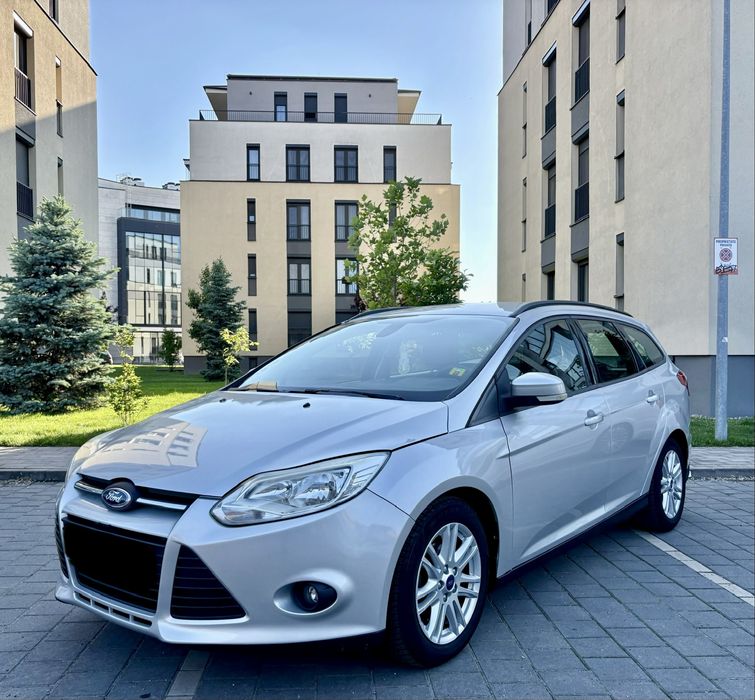 FORD Focus 2014 — imagine 3