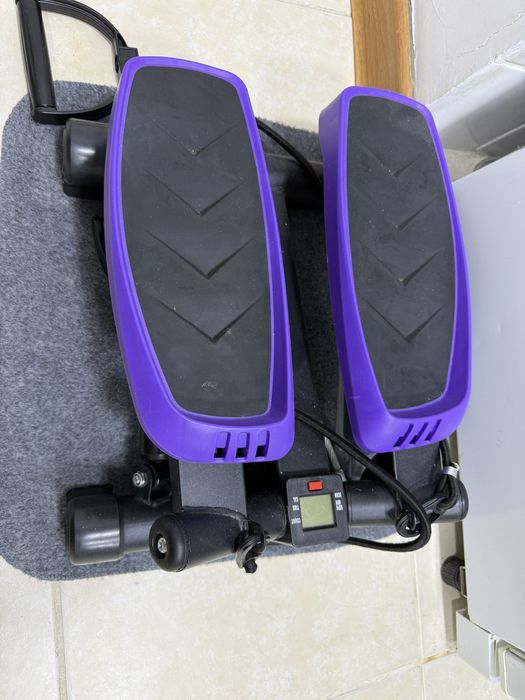 Степпер почти новый