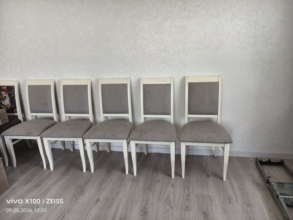 Стулья продам гостиные