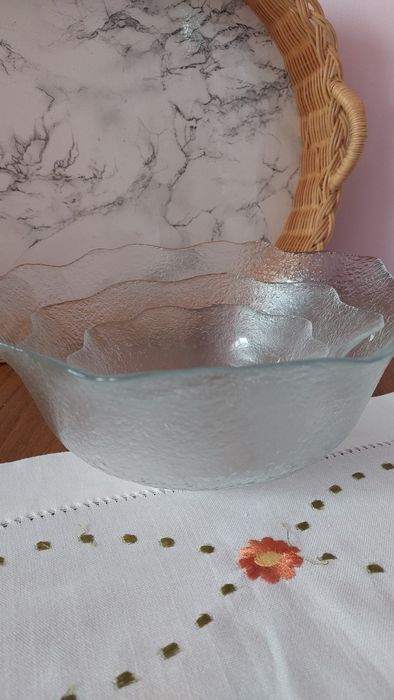 3 броя стъклени купи Arcoroc в отлично състояние