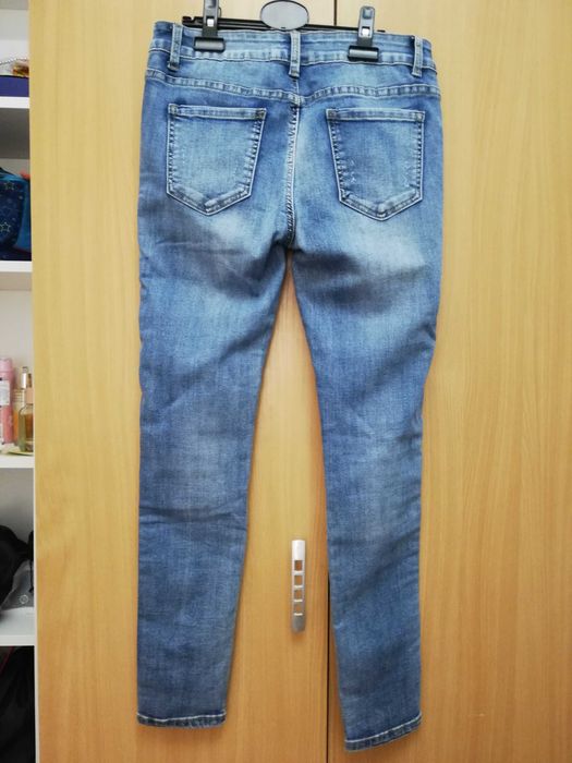 Дънки с камъчета Armani Нови!