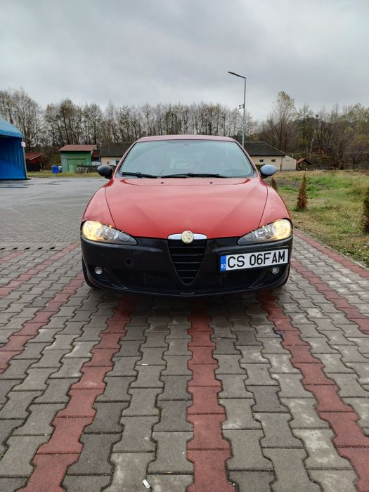 Vând alfa Romeo 147
