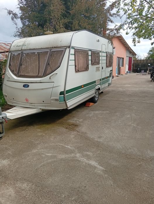 Vând rulota camping 2 persoane