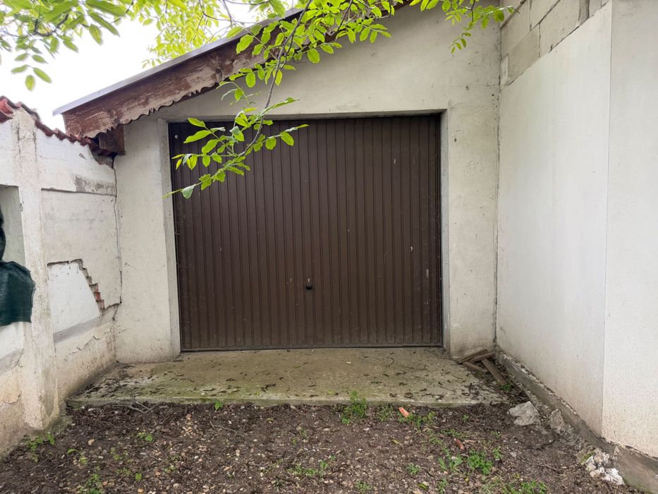Casa de vacanță, rezidenta secundară Perișor