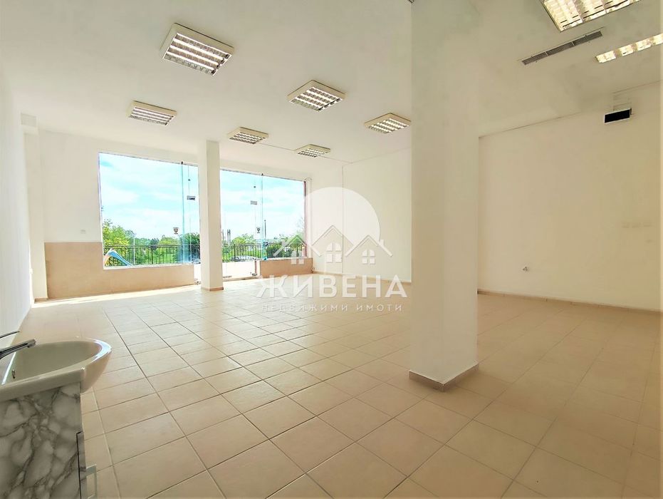 Дава се под наем Офис в Варна, Владислав Варненчик - 100 кв.м за 1000 € - Снимка #1