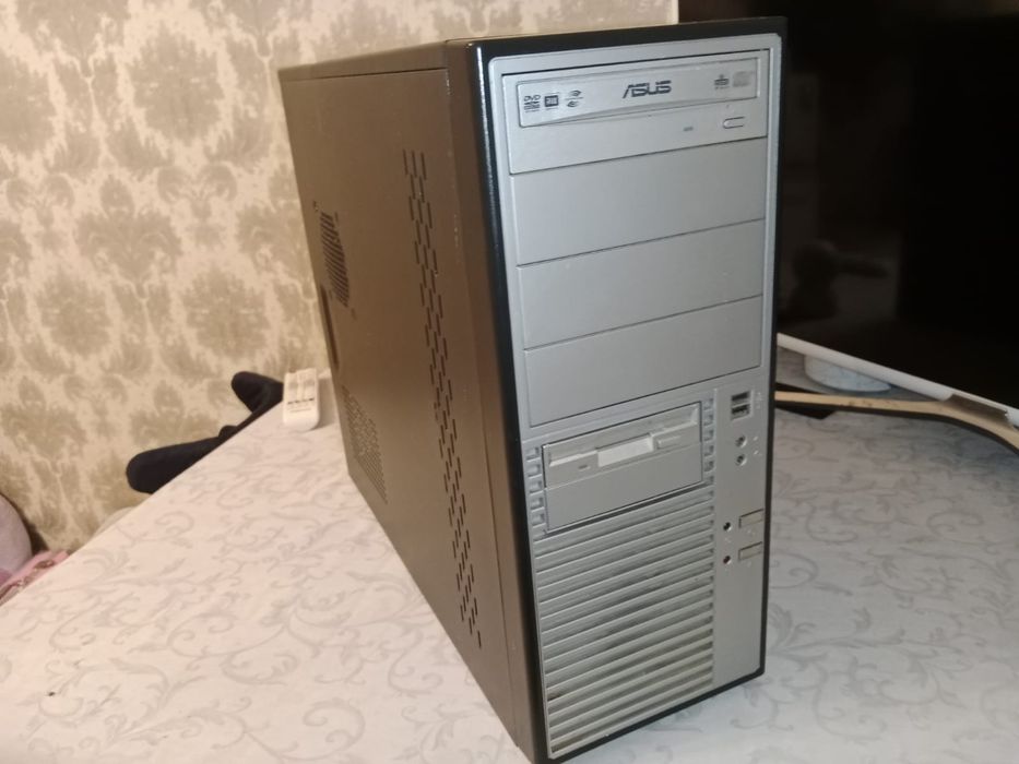 Продаю пк процессор Intel Core 2 Duo E6750 2 ядра 2 потока
ОЗУ 1гб DDR