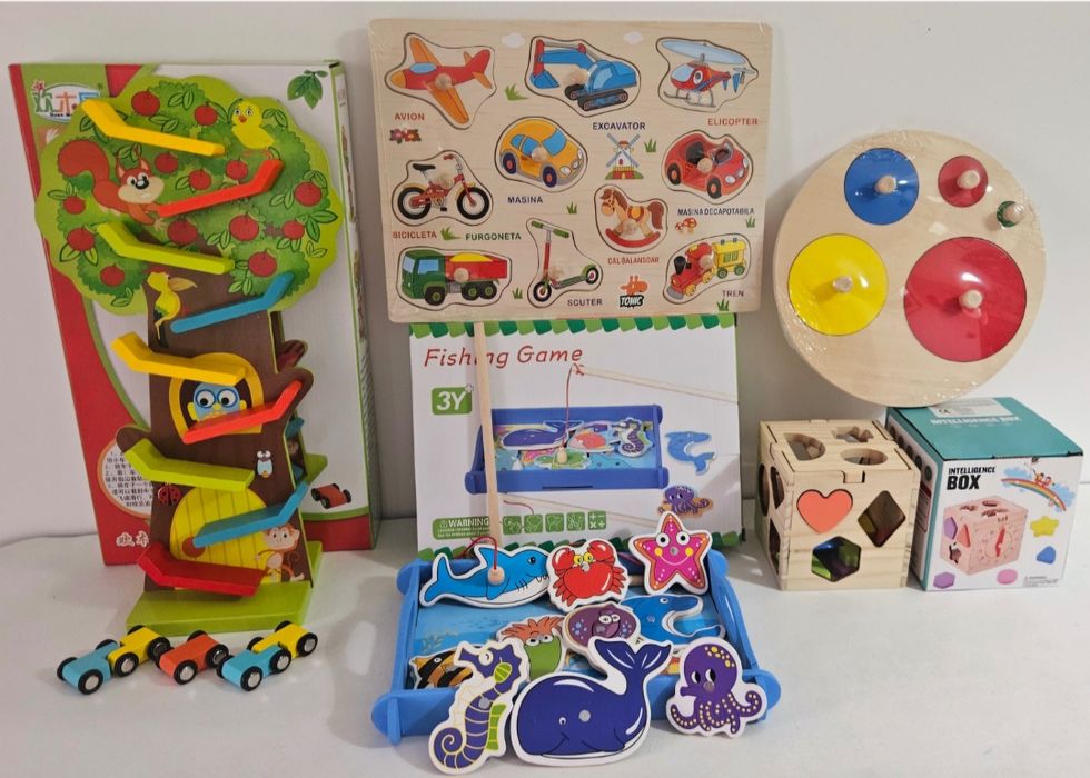 Lot de jucarii educative din lemn. Montessori
