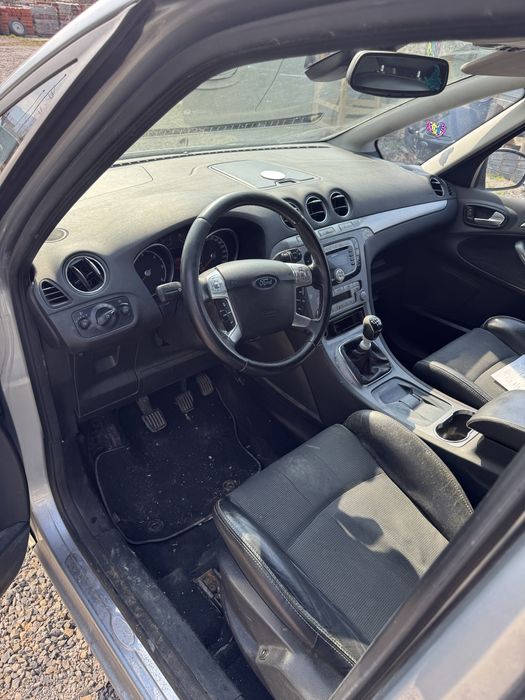 Продавам Ford s-max НА ЧАСТИ