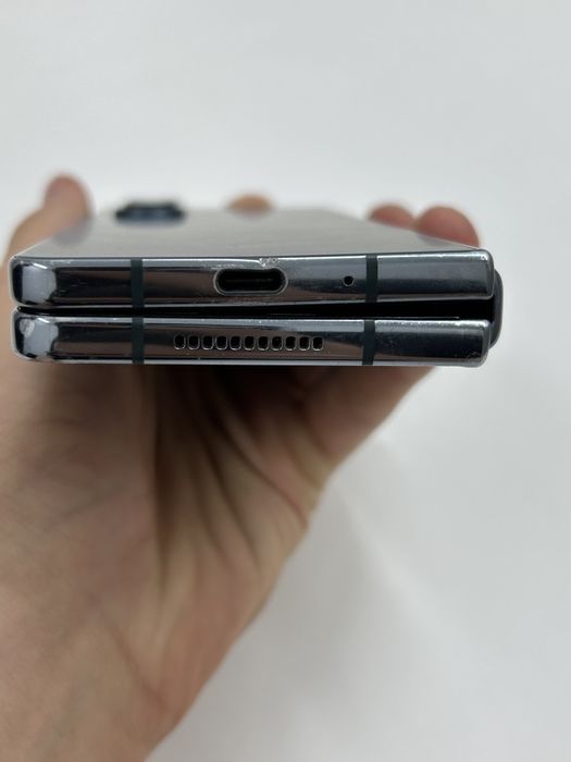 Samsung Z Fols 4
